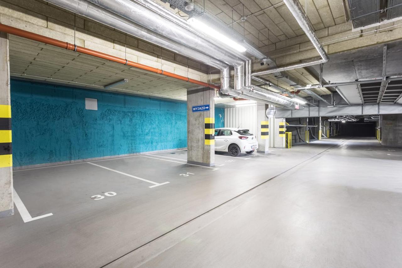 بوزنان H2 Apartment- Gasiorowskich 4 - Parking Podziemny - Self Check In 24H - Mtp Targi - Pkp - Sklep Netto W Budynku المظهر الخارجي الصورة
