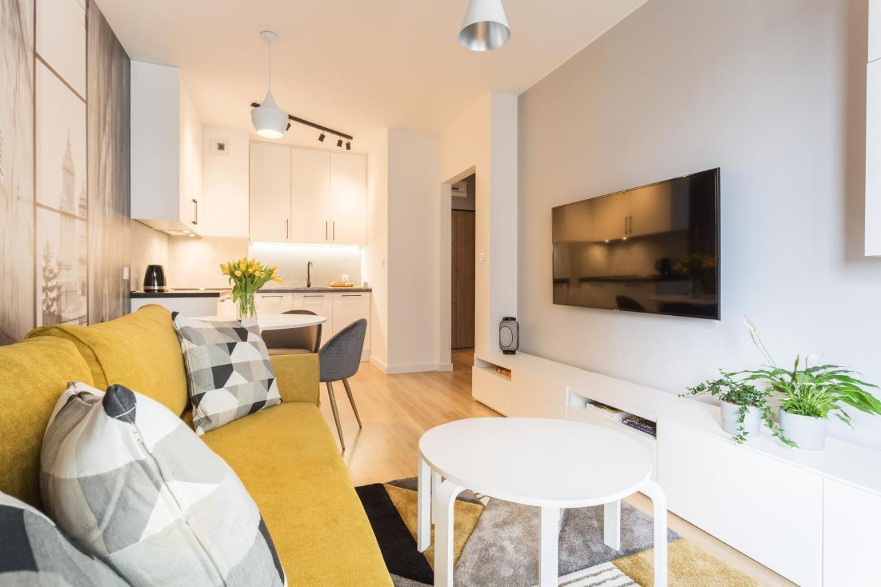 بوزنان H2 Apartment- Gasiorowskich 4 - Parking Podziemny - Self Check In 24H - Mtp Targi - Pkp - Sklep Netto W Budynku المظهر الخارجي الصورة